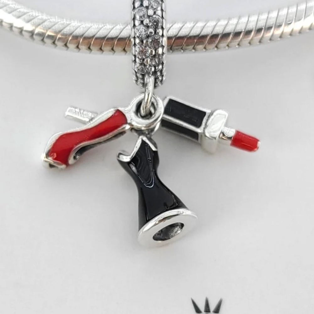 Brand New - NEVER USED- Authentic Pandora Glamour Trio Lipstick Heel Dress Charm